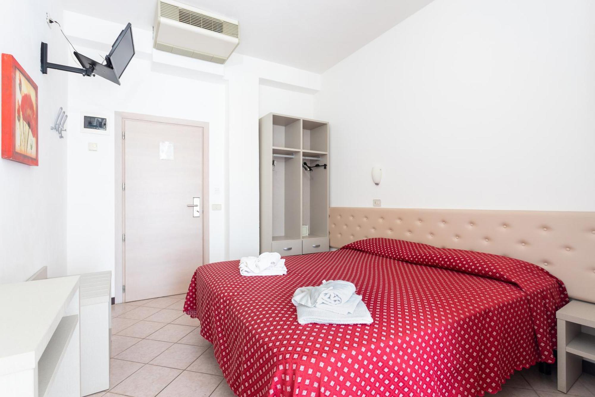 Hotel Blumen Rimini Exterior foto